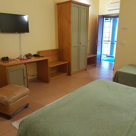 Gelindo Dei Magredi Casa Gialla